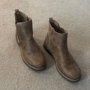 Women's Tan Ankle Boots